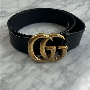Gucci Black Leather Waist Belt with Antiqued Gold Double G Buckle